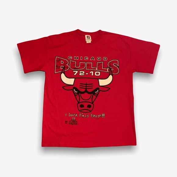 NBA Other - (SOLD) Chicago Bulls 1995-96 Record Breaking Year